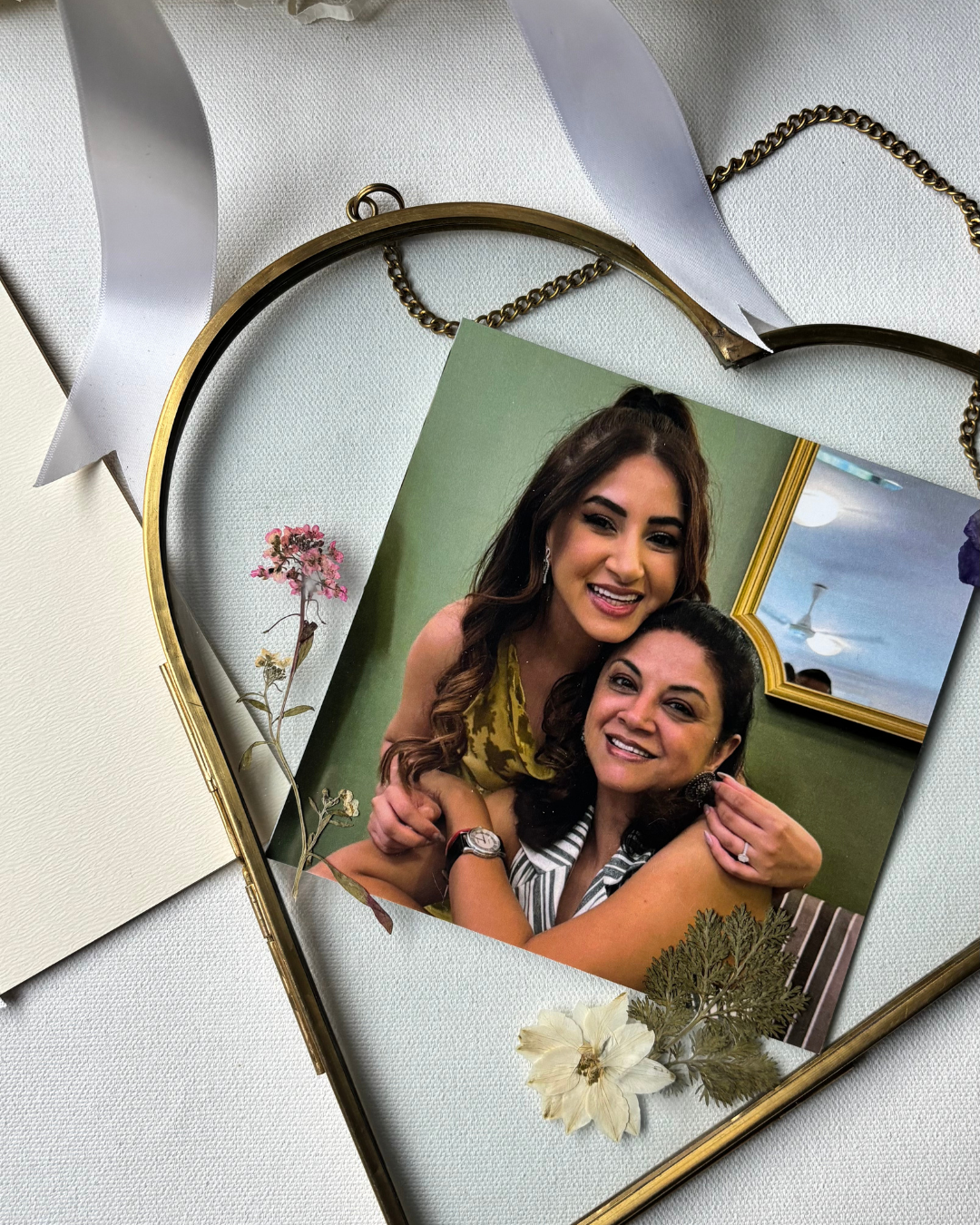 Heart-Shaped Glass Photo Frame