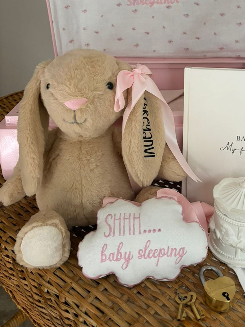 Heirloom Baby Keepsake Trunk Gift Set