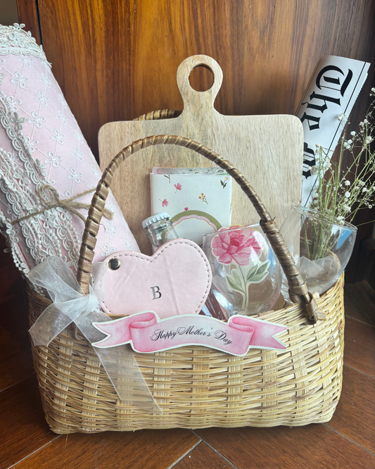 The Mother’s Day Picnic Hamper