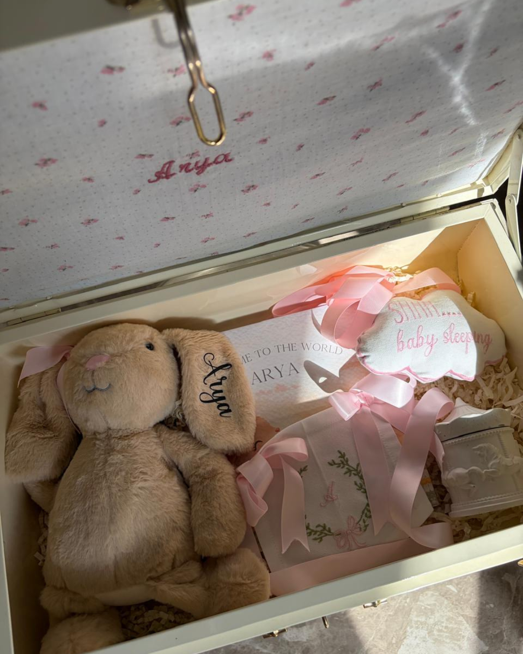 Heirloom Baby Keepsake Trunk Gift Set