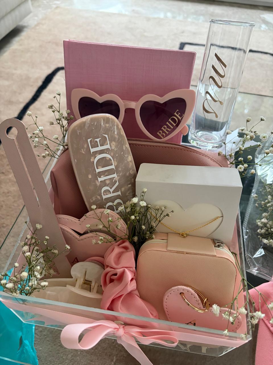 MAIN CHARACTER BRIDE– Bridal Gift Box