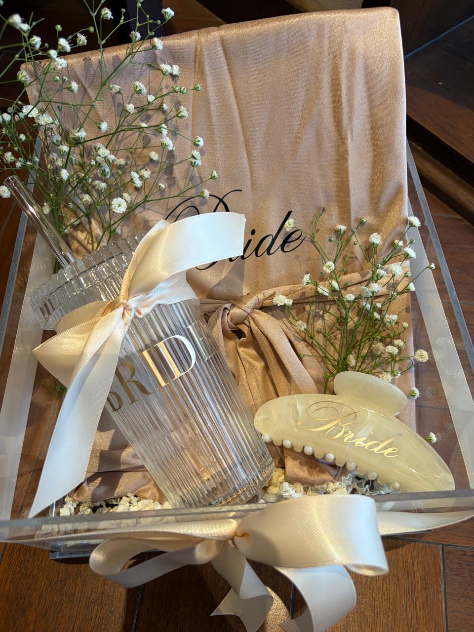 VOWS IN IVORY – A Classic Bridal Hamper