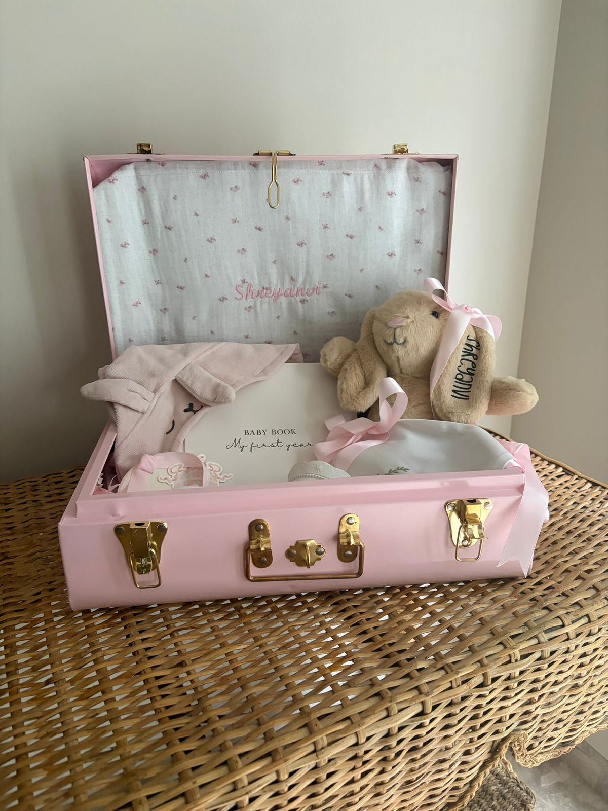 Heirloom Baby Keepsake Trunk Gift Set