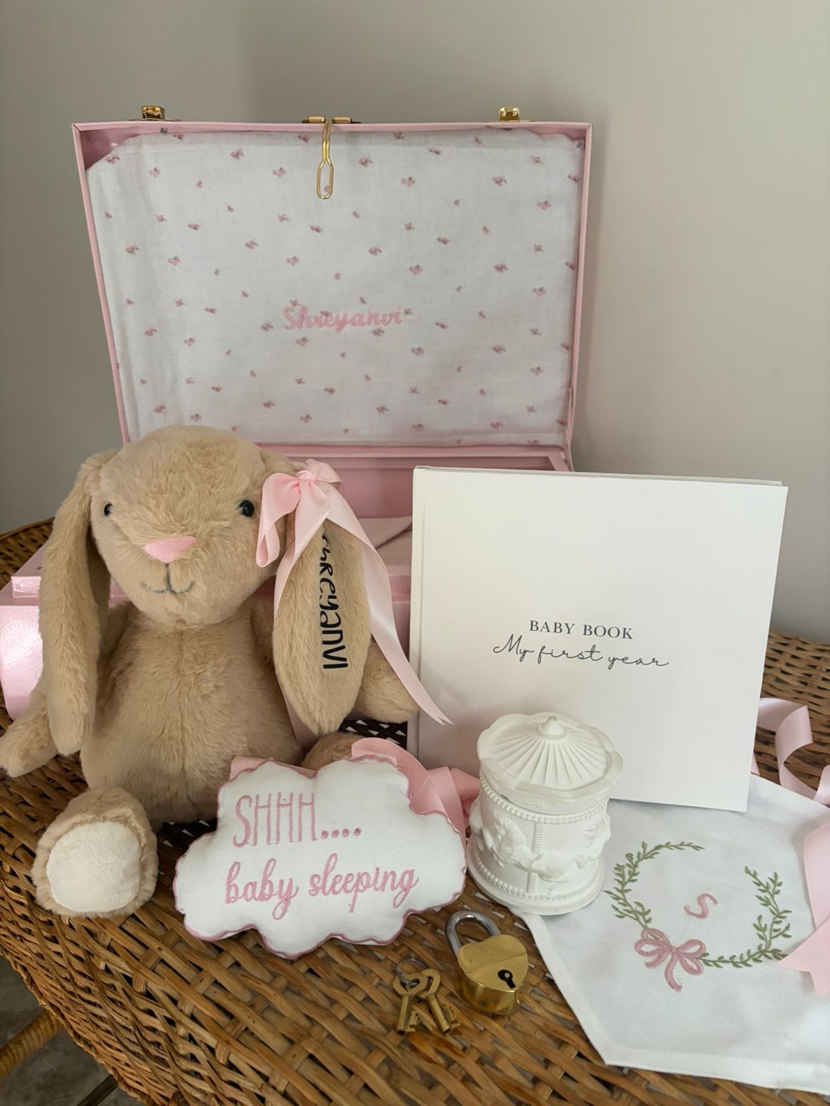 Heirloom Baby Keepsake Trunk Gift Set